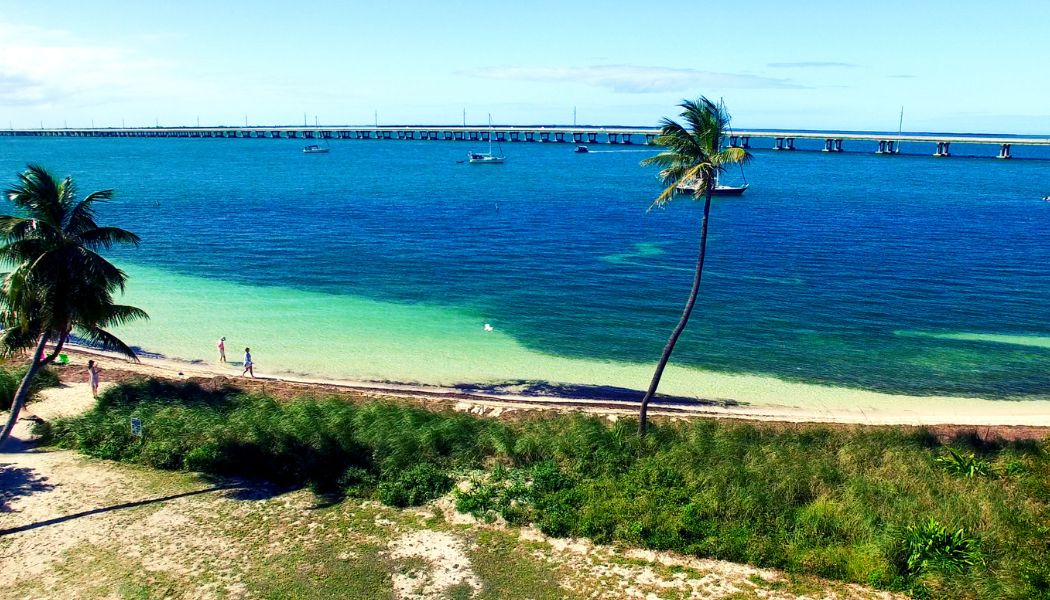 beaches in marathon florida